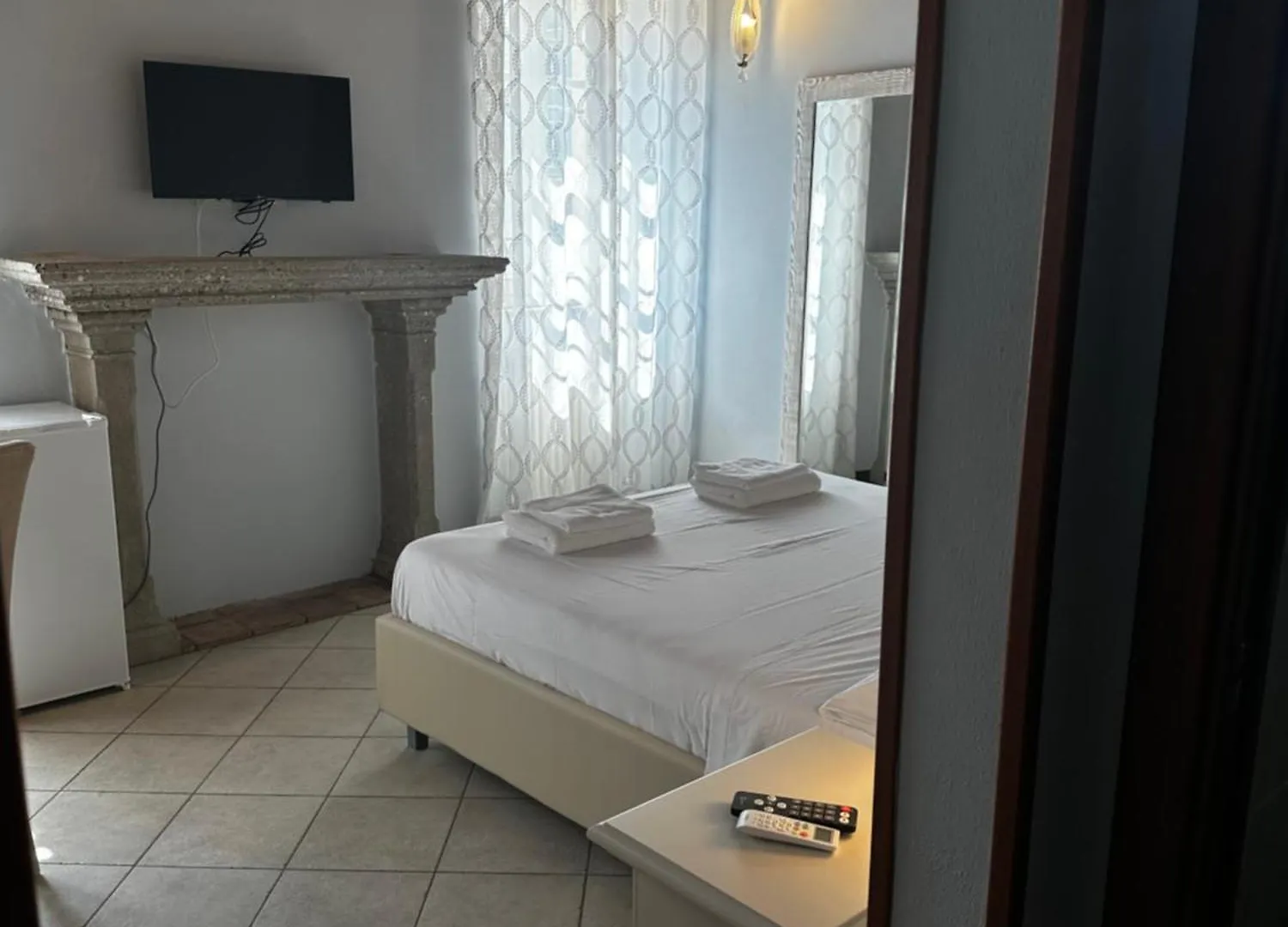 Apartamento Timetofreedom Zimmer Rose Peschiera del Garda Itália